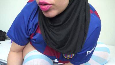 Real Arab Muslim Mom In Niqab Hijab Masturbates Wet Pussy With Big Dildo - hclips.com